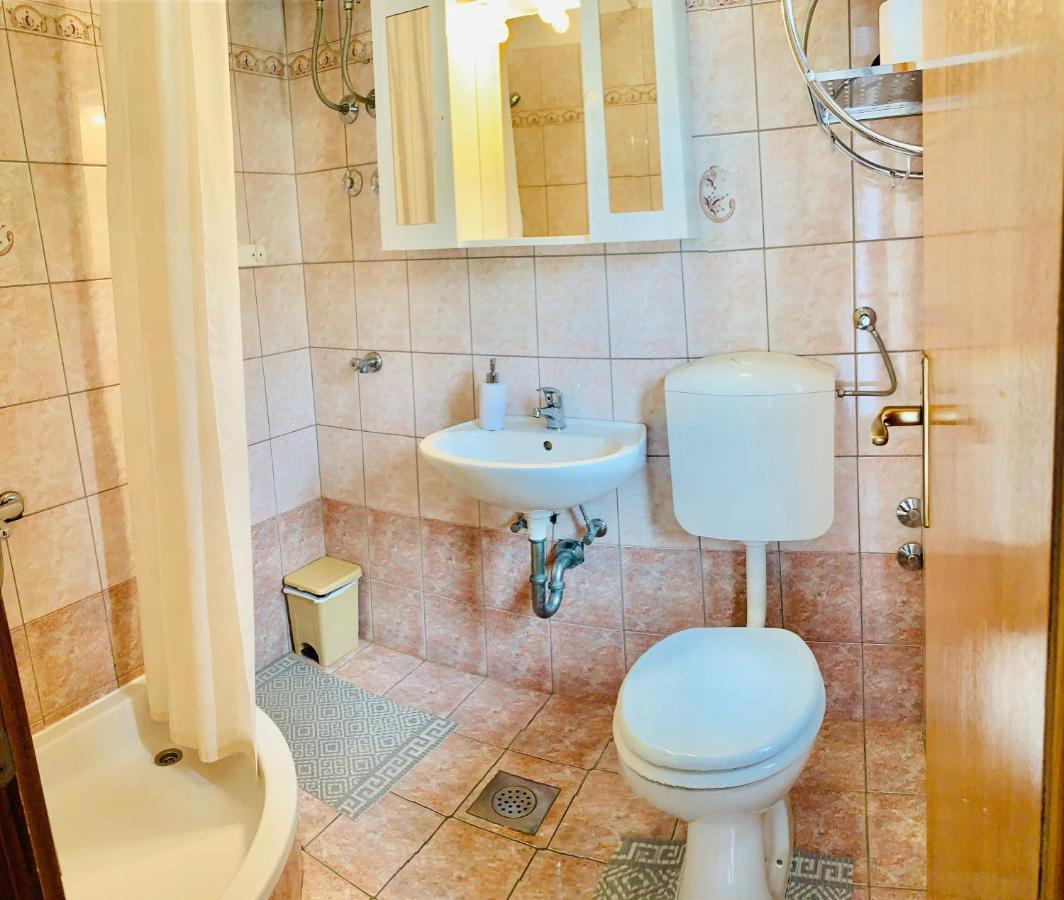 Apartments Mohar III Baska  Exterior photo